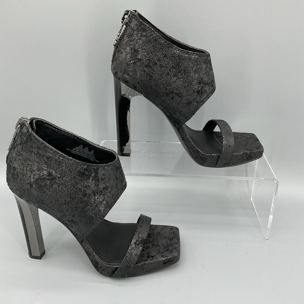 NEW DKNY Women’s Dava Ankle Cuff Platform Sandals Black Size 5.5M